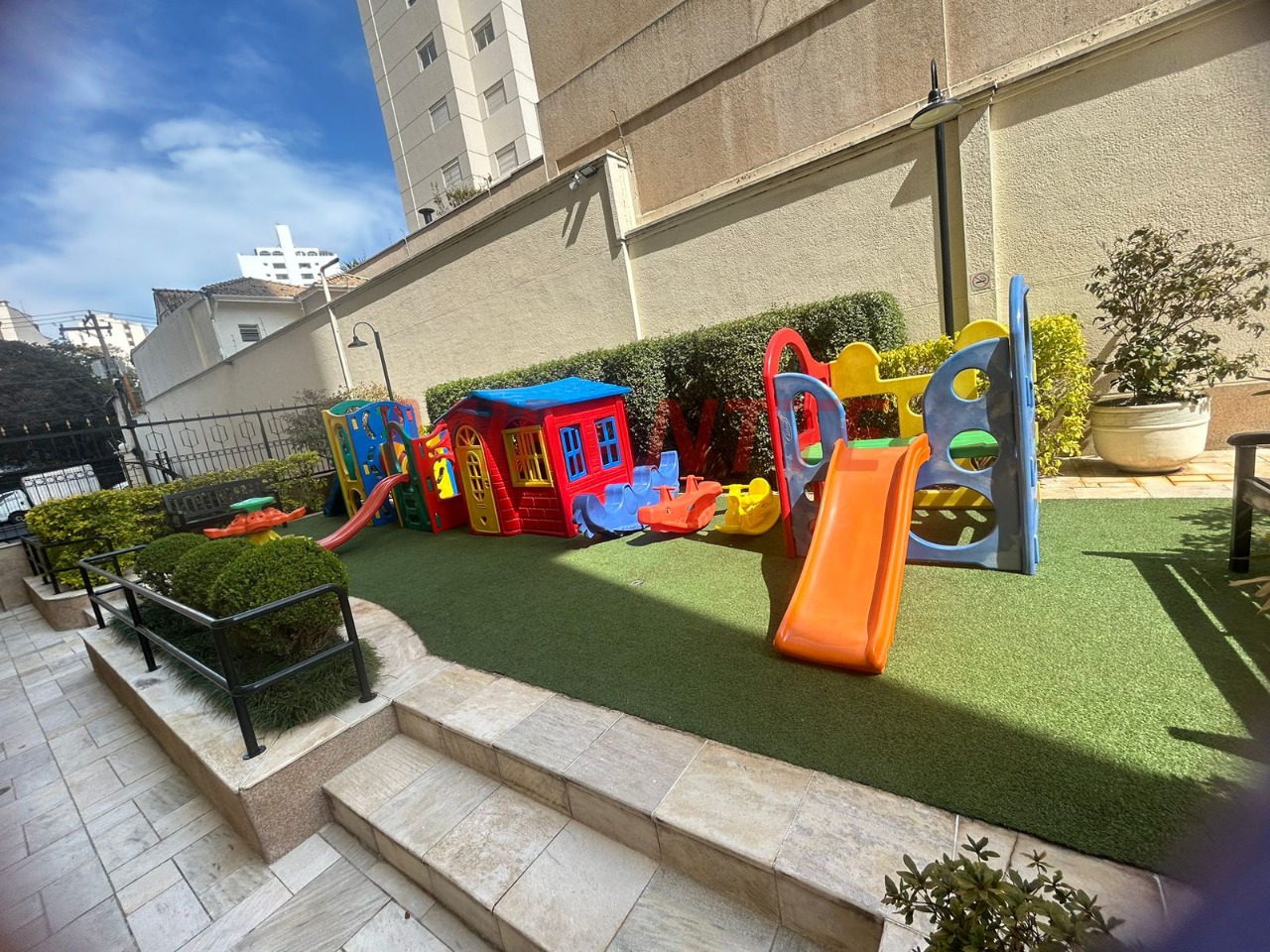Apartamento de 178m² com 4 quartos em Santana