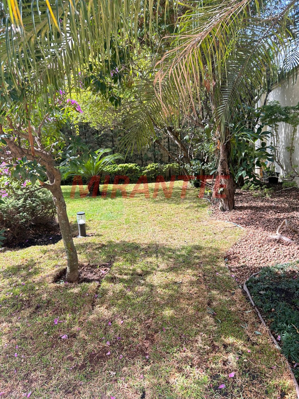 Apartamento de 178m² com 4 quartos em Santana