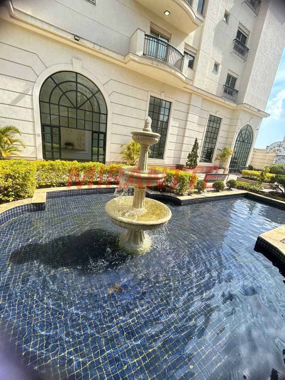Apartamento de 178m² com 4 quartos em Santana