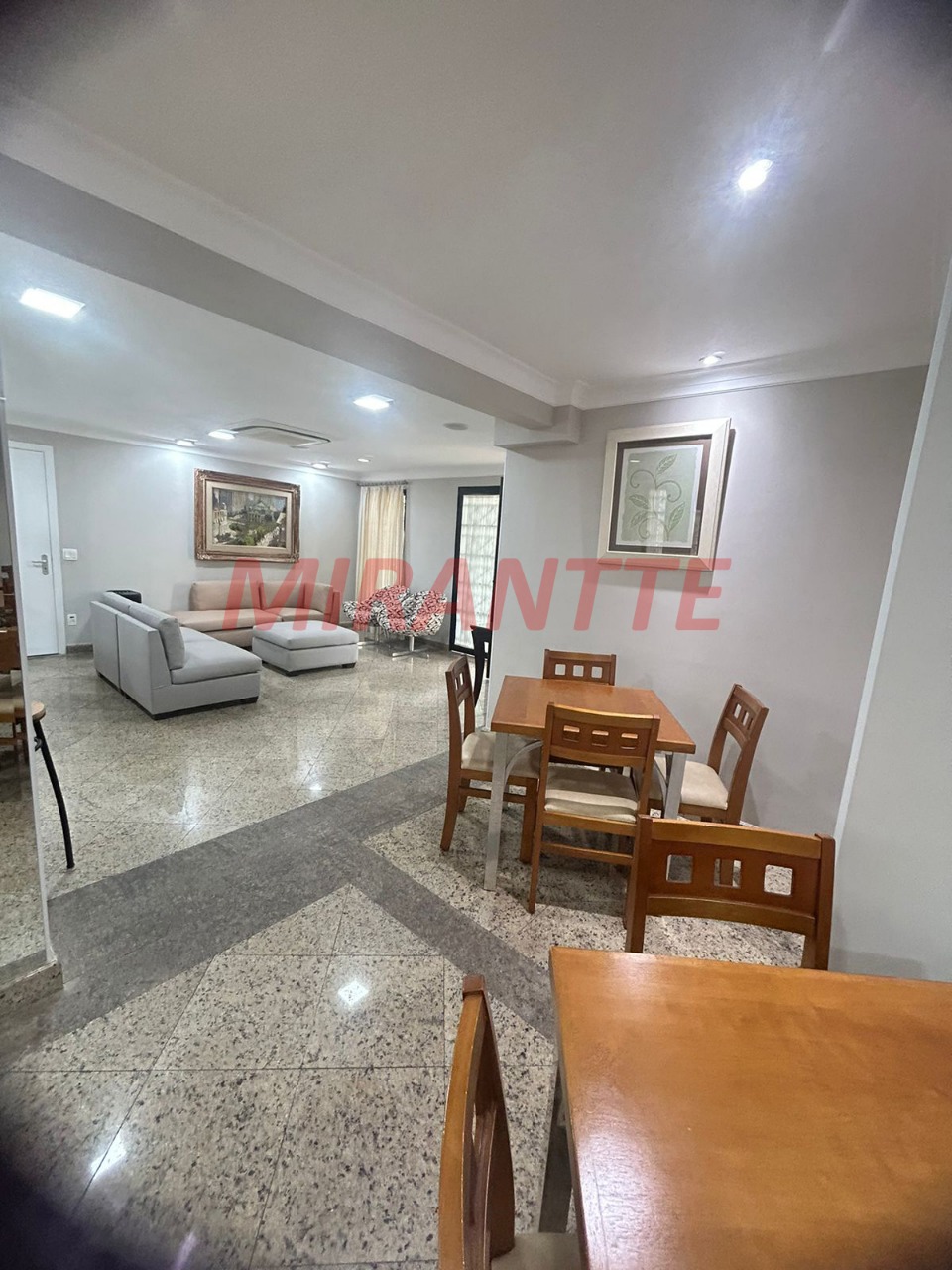 Apartamento de 178m² com 4 quartos em Santana