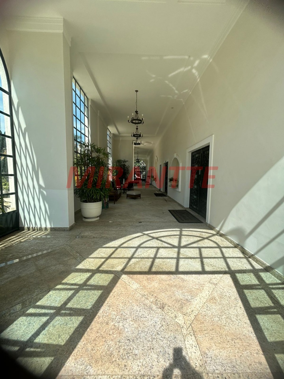 Apartamento de 178m² com 4 quartos em Santana