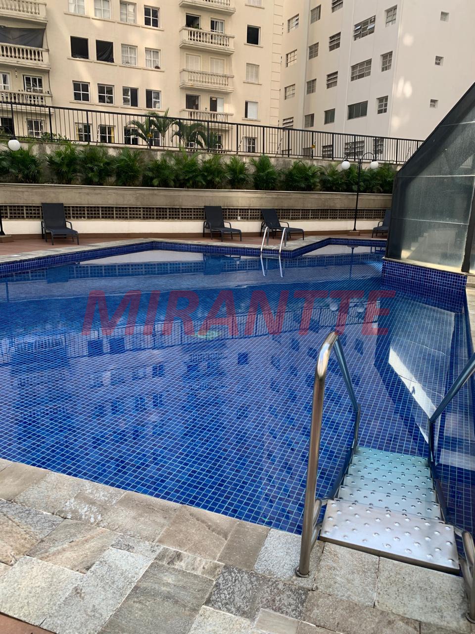 Apartamento de 182m² com 30 quartos em Itaim Bibi