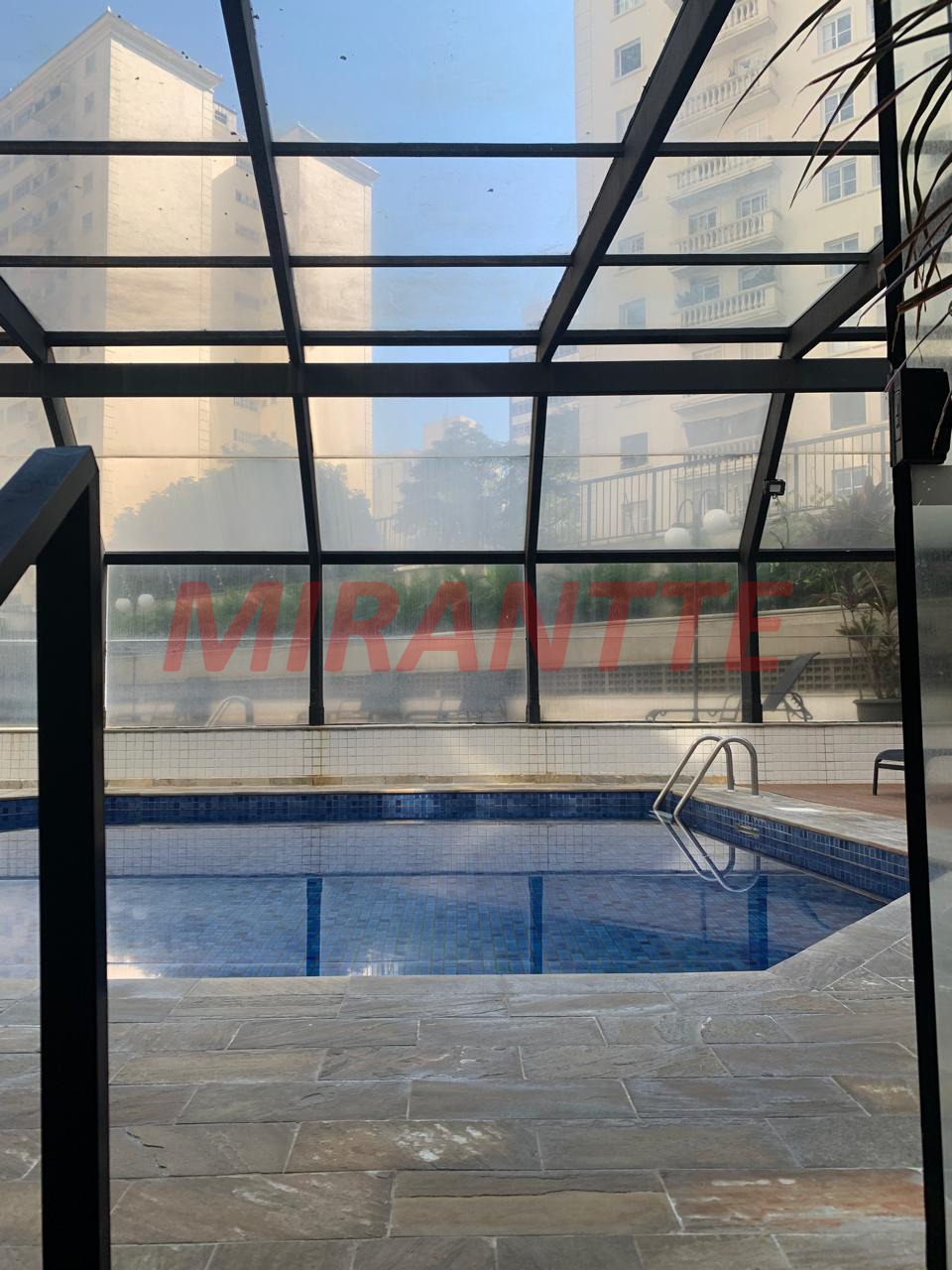 Apartamento de 182m² com 30 quartos em Itaim Bibi