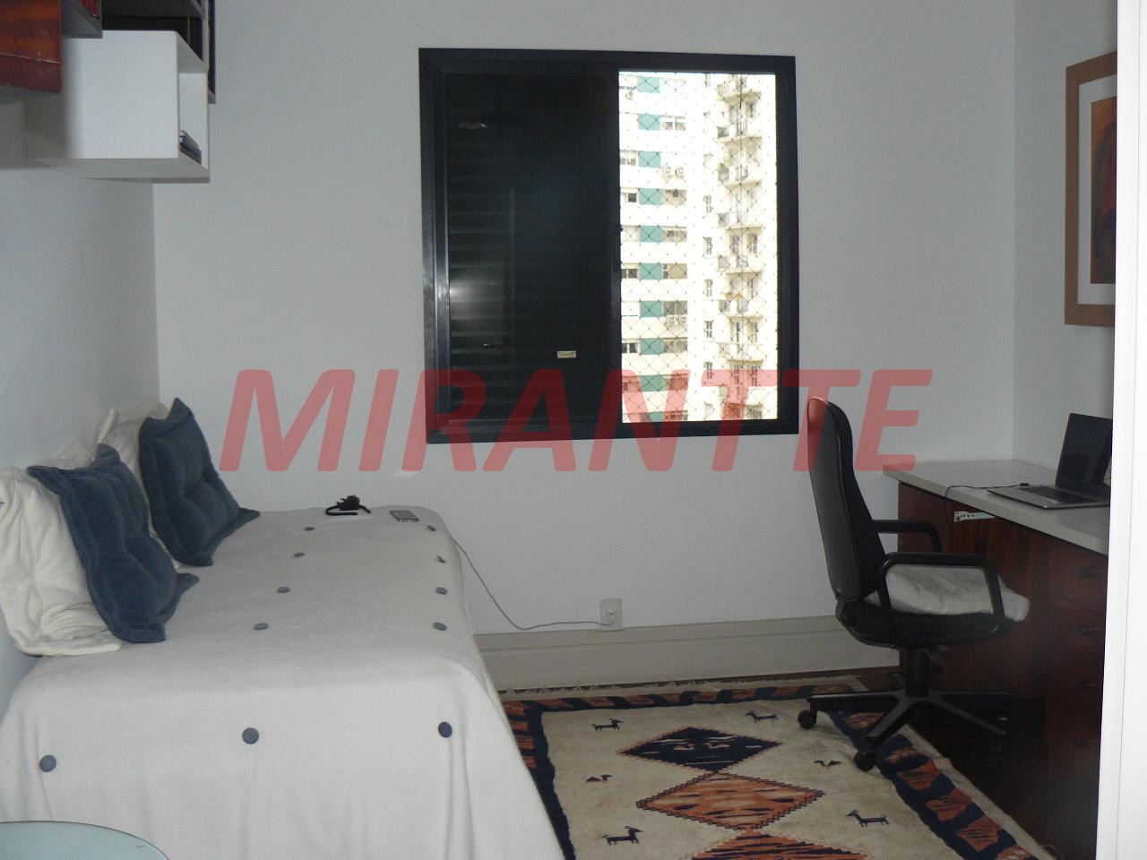 Apartamento de 182m² com 30 quartos em Itaim Bibi
