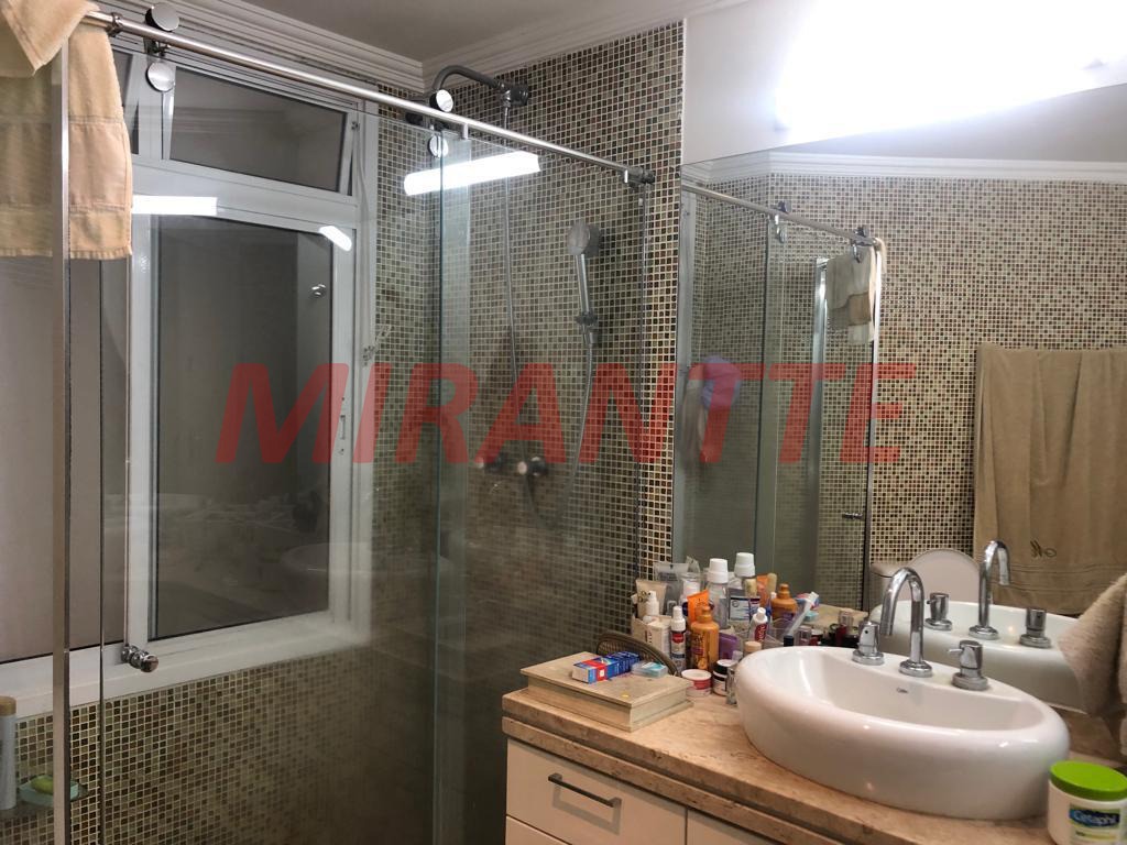 Apartamento de 182m² com 30 quartos em Itaim Bibi