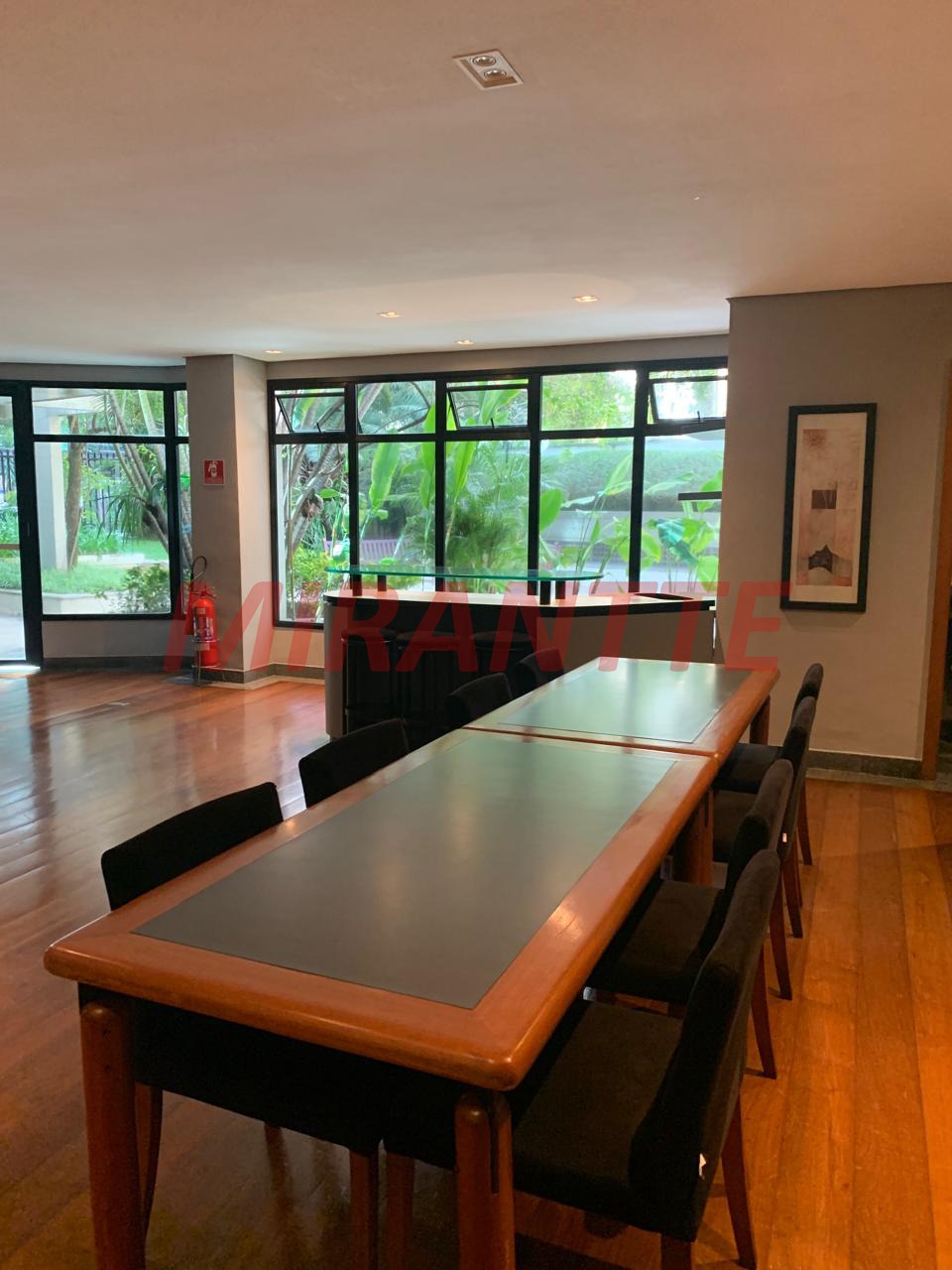 Apartamento de 182m² com 30 quartos em Itaim Bibi