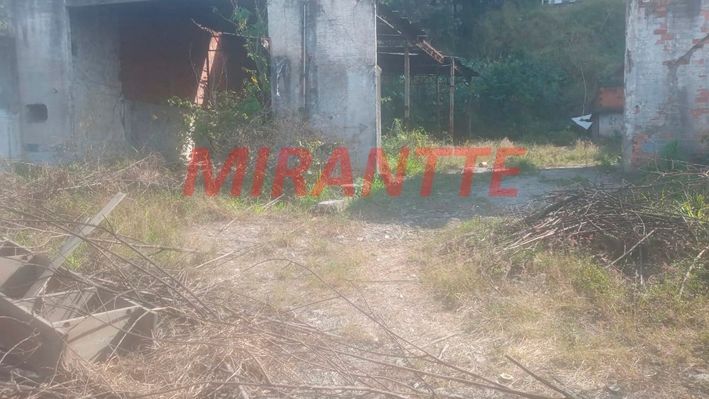 Galpao de 3450m² em Parque Edu Chaves
