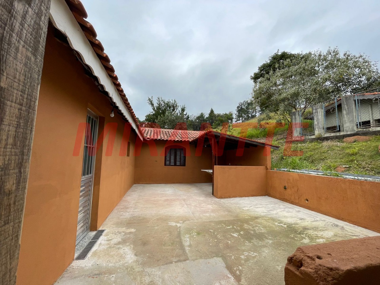 Outros de 17600m² com 3 quartos em Distrito Industrial