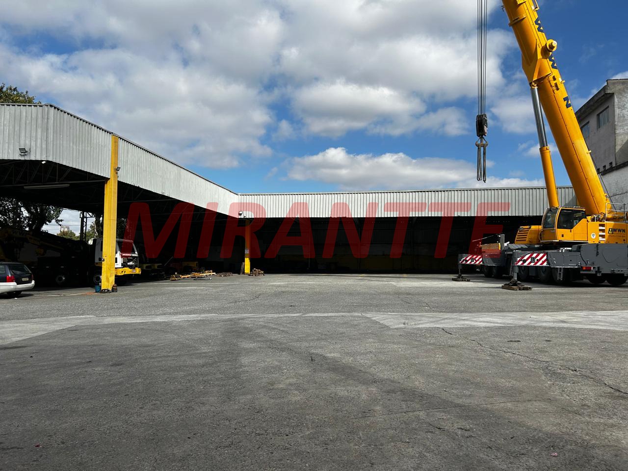 Galpao de 2000m² em Vila Maria