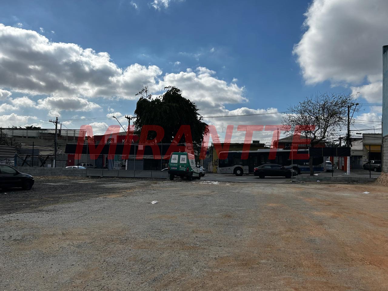 Terreno de 0m² em Vila Maria