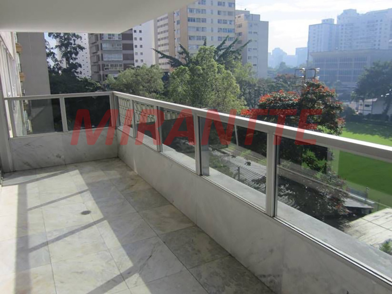 Apartamento de 260m² com 2 quartos em Jardim Europa