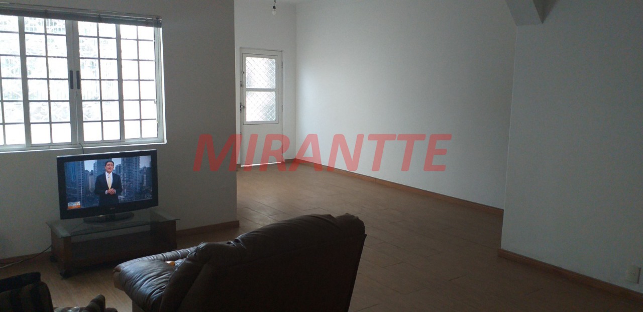 Casa terrea de 182m² com 3 quartos em Santana