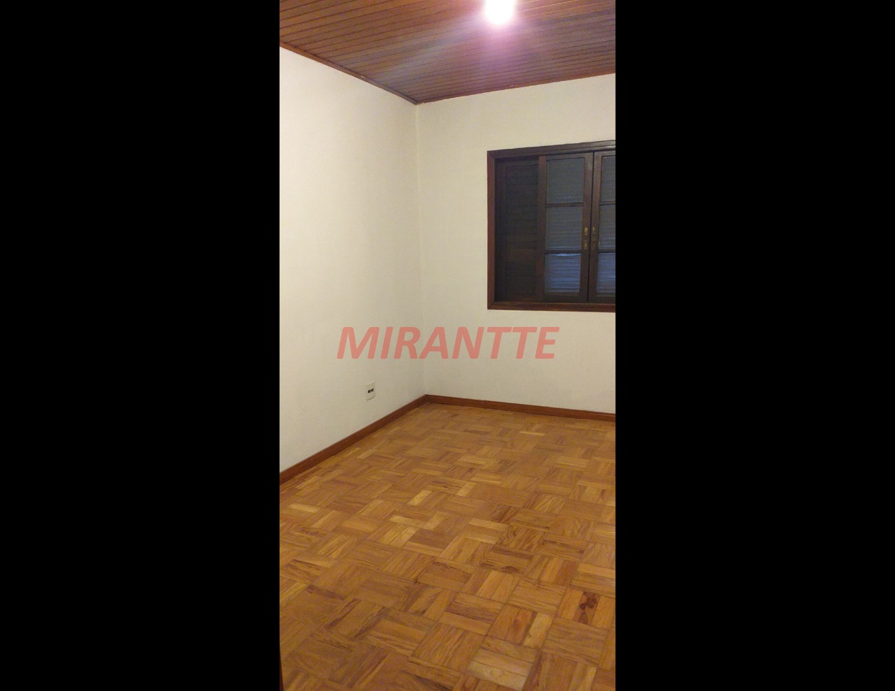 Casa terrea de 182m² com 3 quartos em Santana