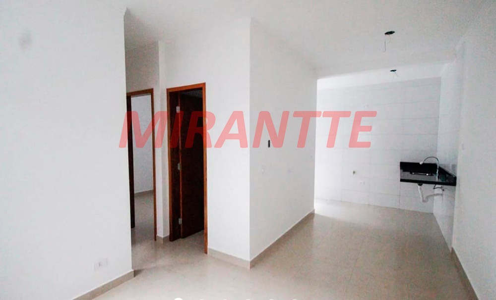 Apartamento de 40m² com 2 quartos em Vila Dom Pedro II