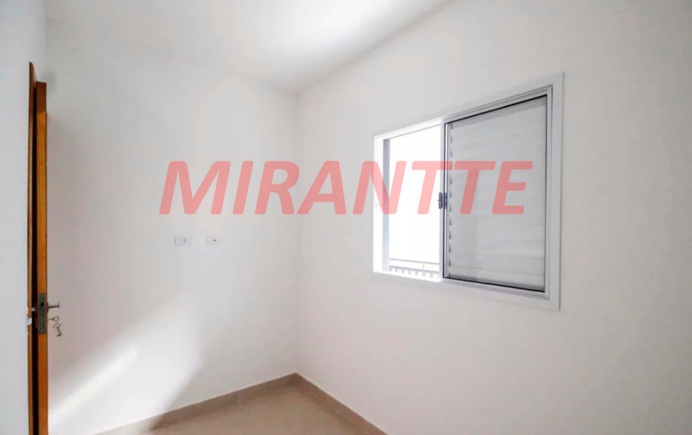 Apartamento de 40m² com 2 quartos em Vila Dom Pedro II