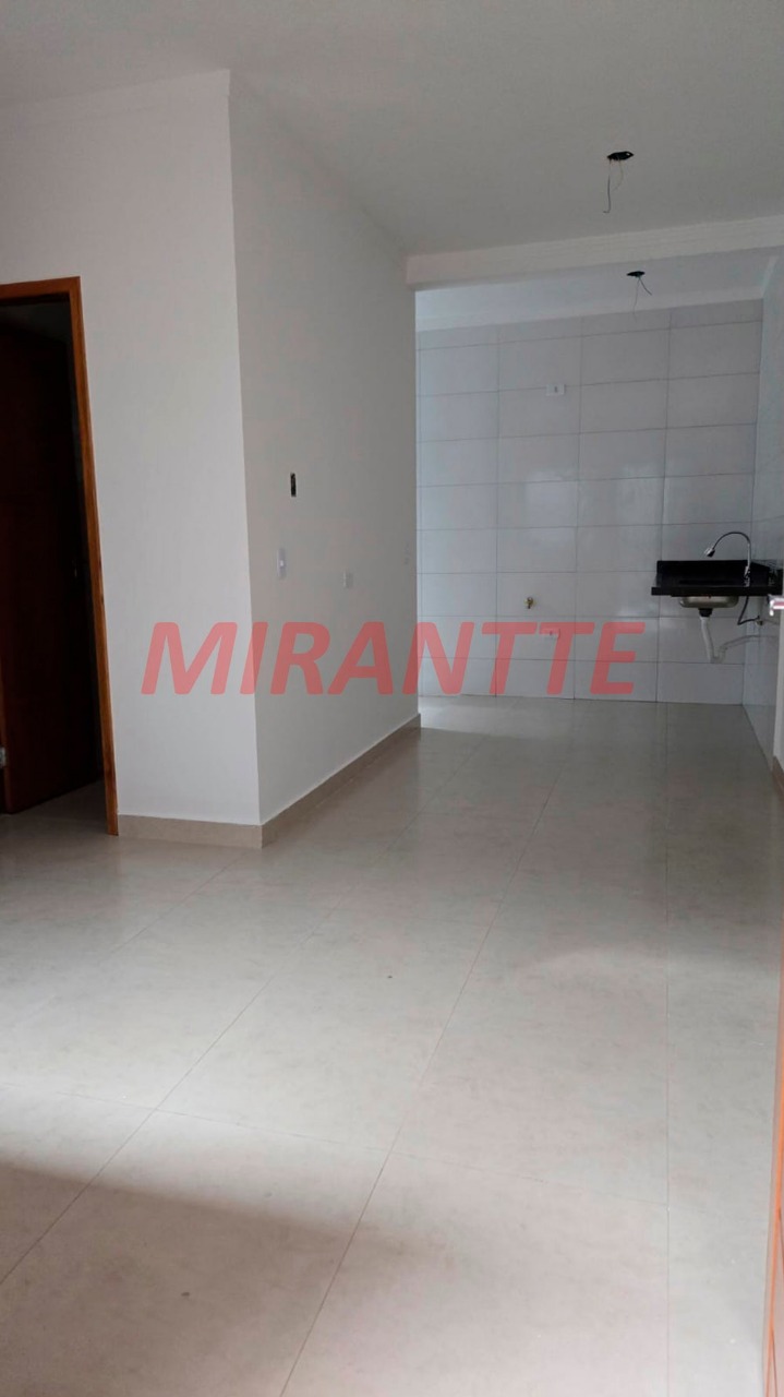 Apartamento de 40m² com 2 quartos em Vila Dom Pedro II
