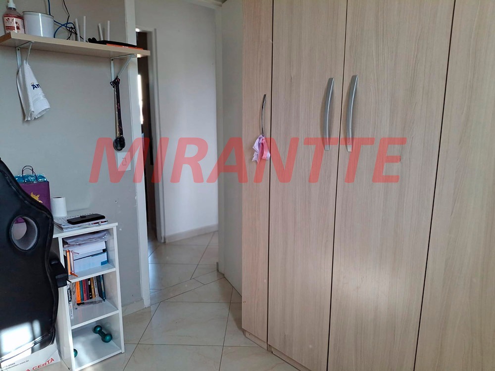 Cond. fechado de 122m² com 3 quartos em Vila Mazzei