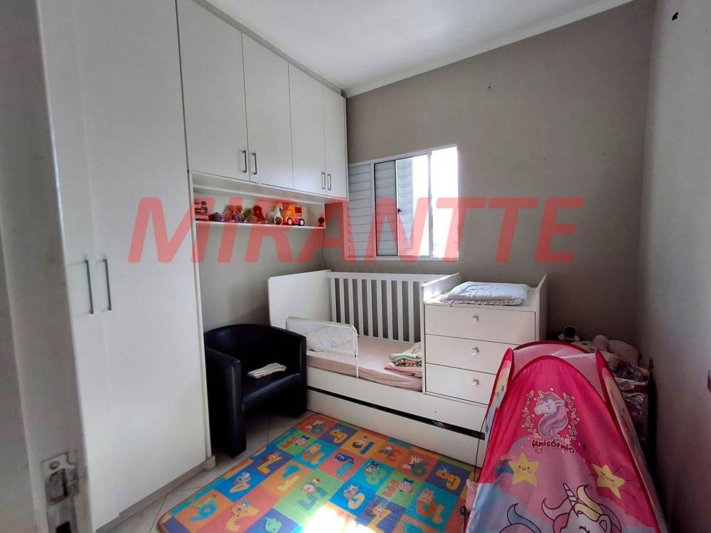 Cond. fechado de 122m² com 3 quartos em Vila Mazzei