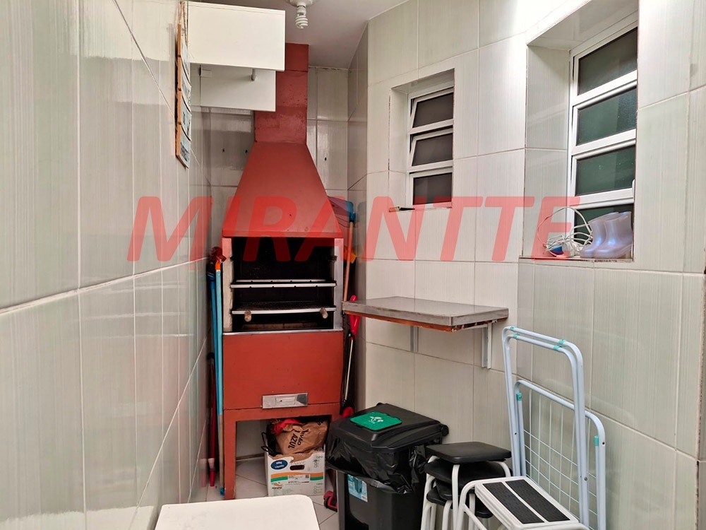 Cond. fechado de 122m² com 3 quartos em Vila Mazzei