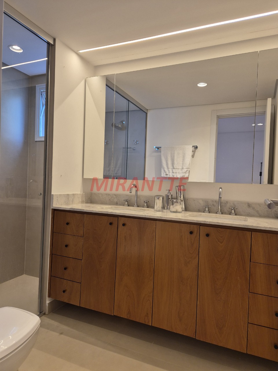 Apartamento de 130m² com 3 quartos em Santa Teresinha