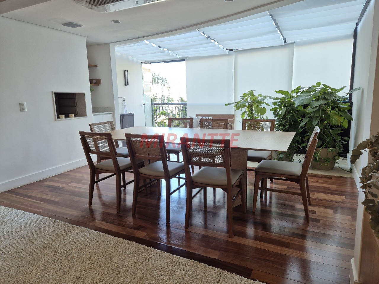 Apartamento de 130m² com 3 quartos em Santa Teresinha