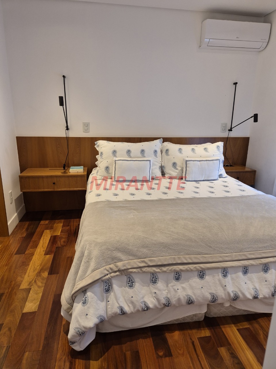 Apartamento de 130m² com 3 quartos em Santa Teresinha
