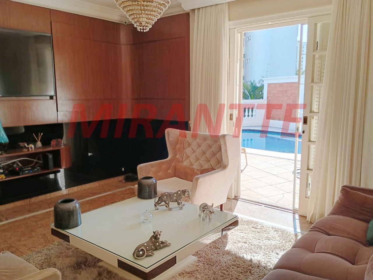 Sobrado de 458m² com 3 quartos em Santana