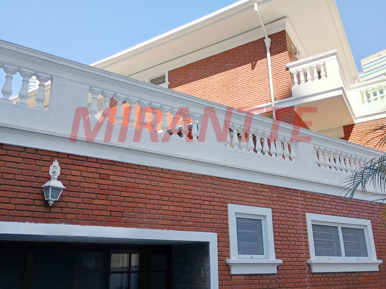 Sobrado de 458m² com 3 quartos em Santana