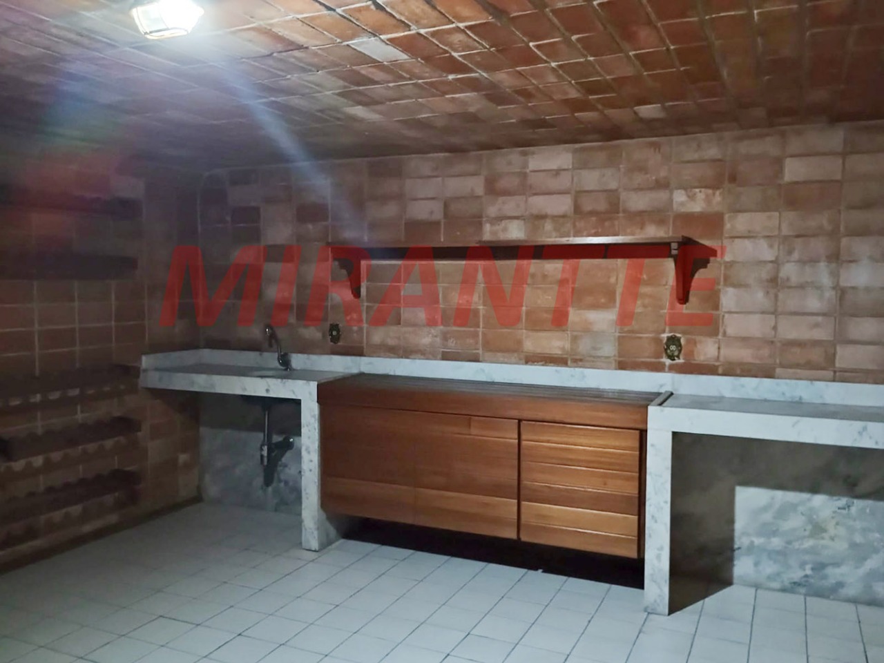 Sobrado de 458m² com 3 quartos em Santana