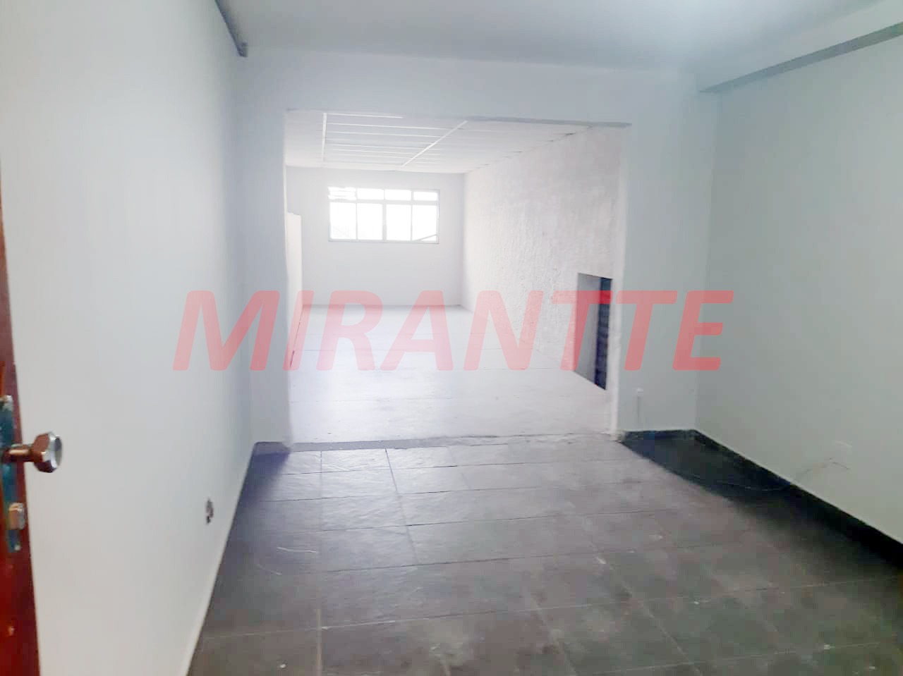Galpao de 2350m² em Parque Peruche