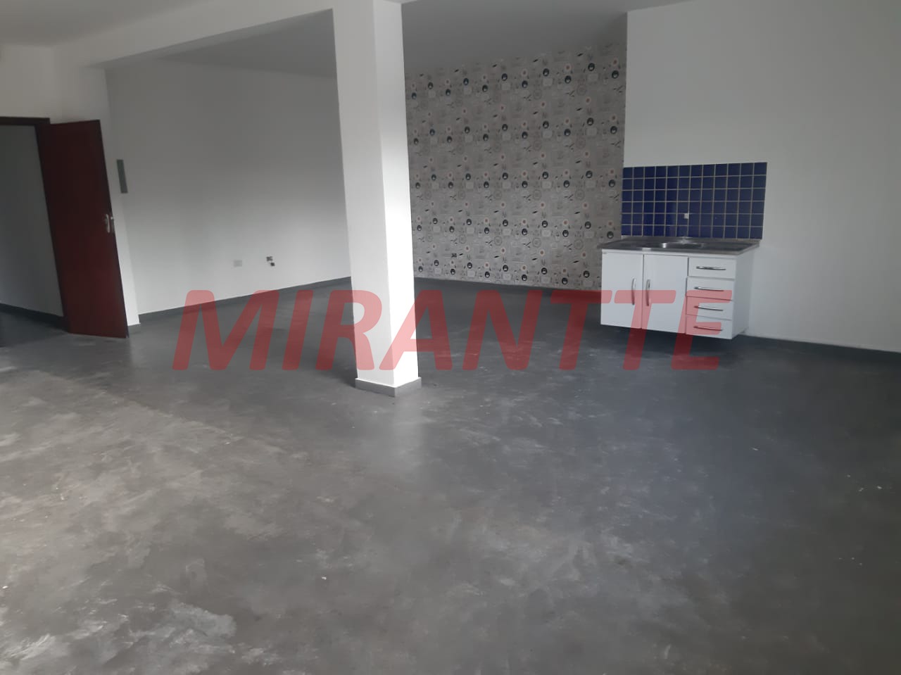 Galpao de 2350m² em Parque Peruche