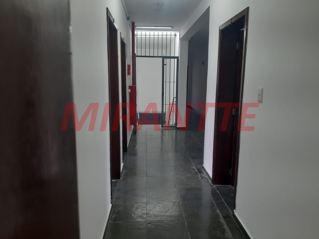 Galpao de 2350m² em Parque Peruche