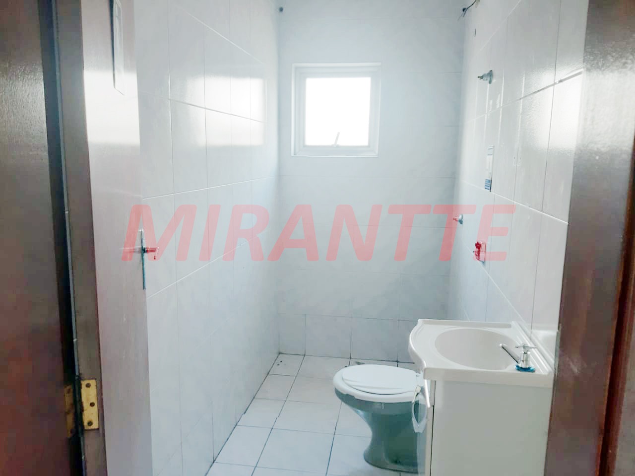 Galpao de 2350m² em Parque Peruche
