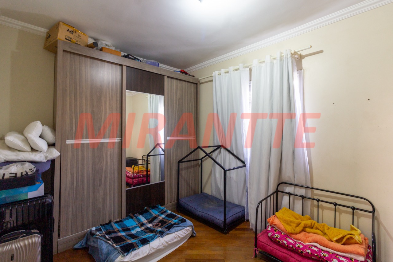 Cond. fechado de 239m² com 4 quartos em Jardim Itatinga
