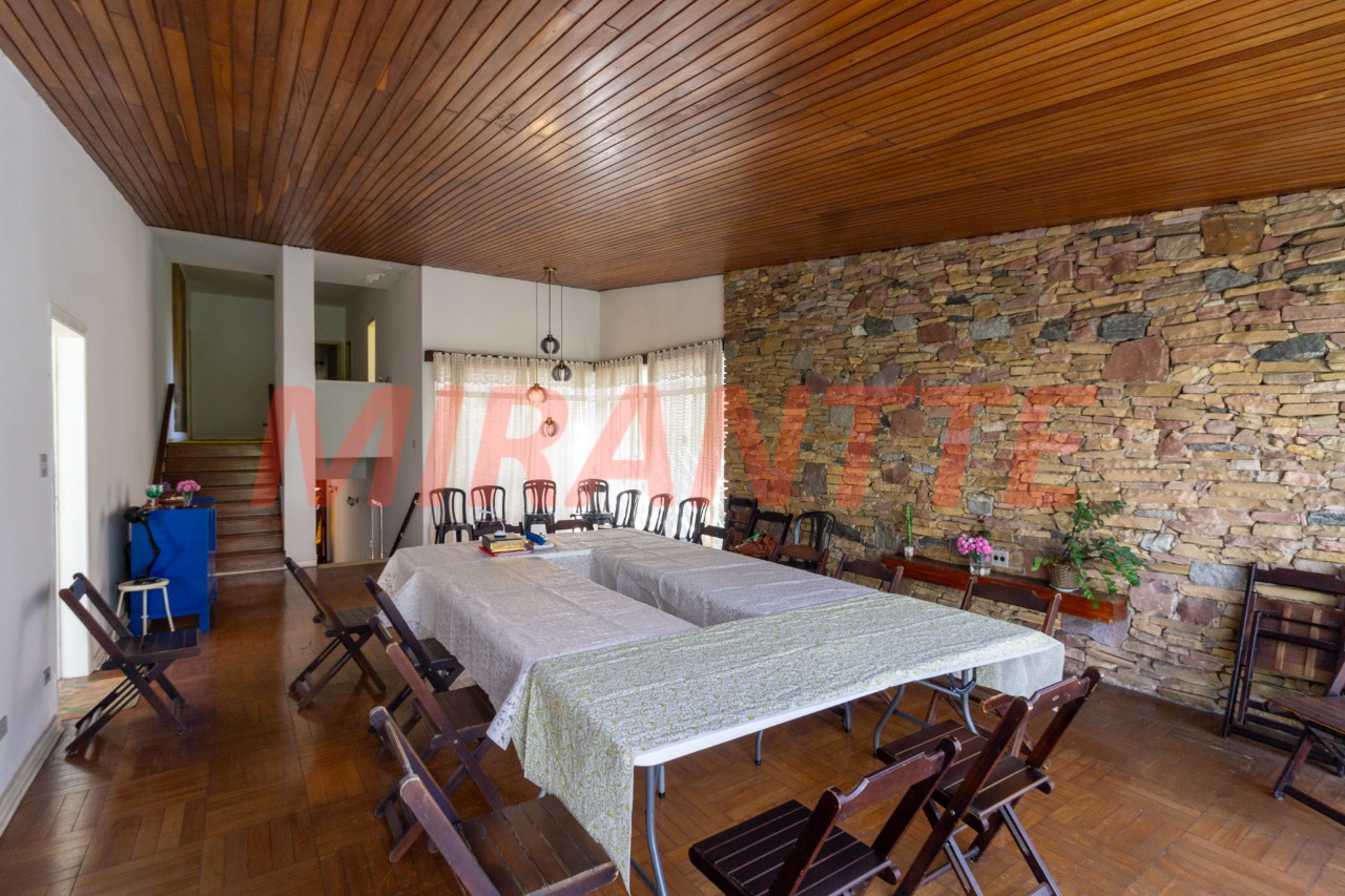 Casa terrea de 261m² com 3 quartos em Jardim São Bento
