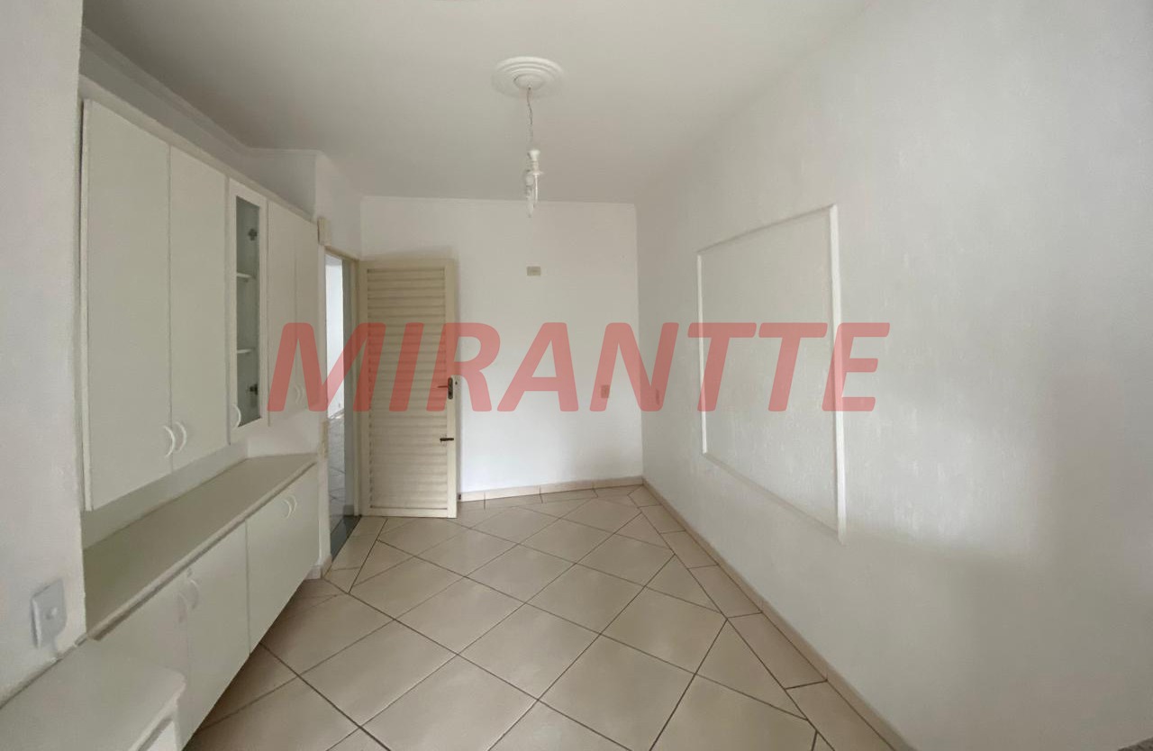 Sobrado de 116m² com 2 quartos em Santana