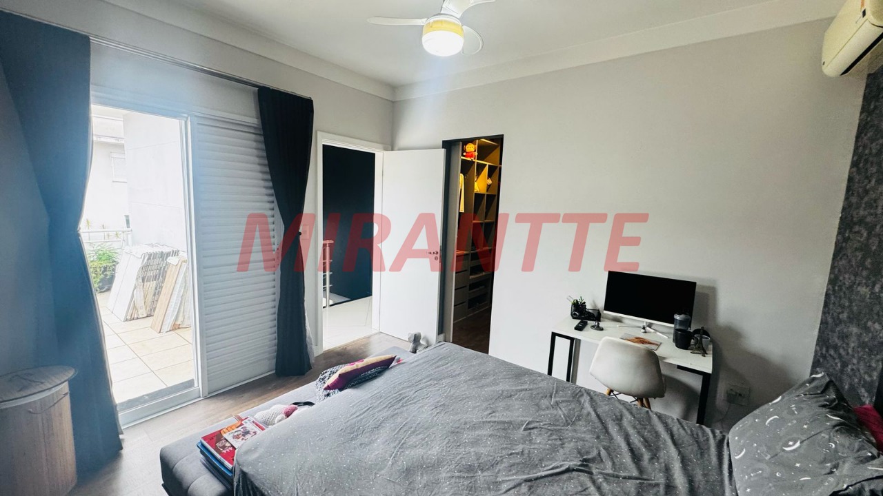Cond. fechado de 300m² com 3 quartos em Engordadouro