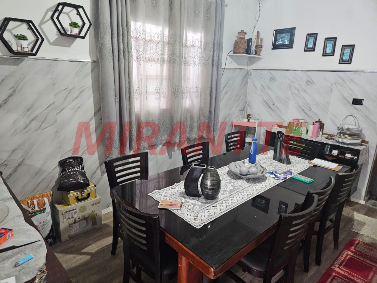 Casa terrea de 150m² com 3 quartos em Jardim Peri