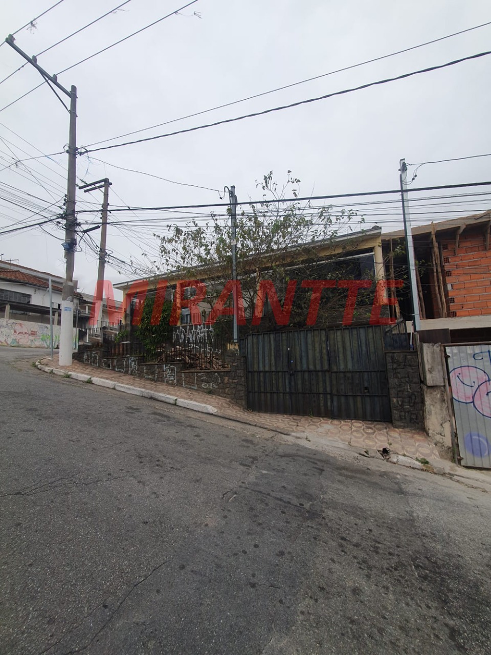 Casa terrea de 168m² com 3 quartos em Vila Medeiros