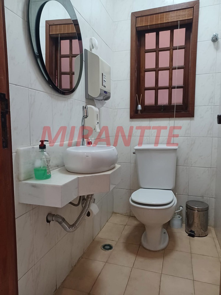 Sobrado de 235m² com 3 quartos em Vila Guilheme