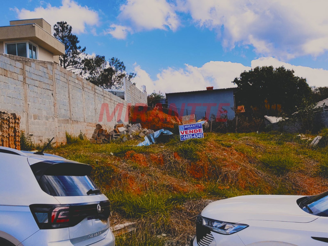 Terreno de 0m² em Corumbá (Terra Preta)