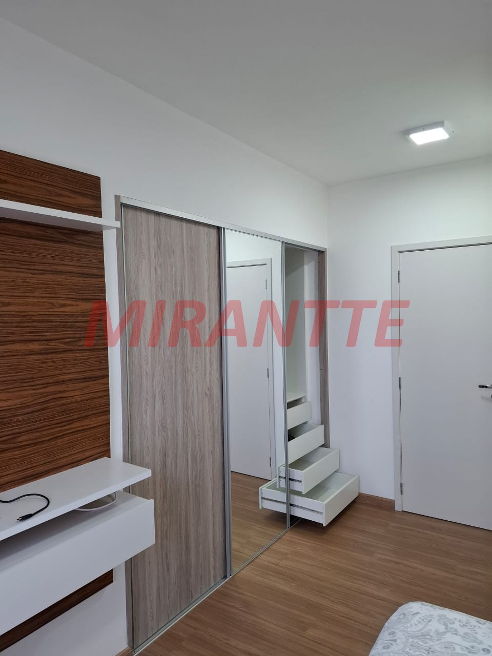 Apartamento de 90m² com 2 quartos em Vila Suissa