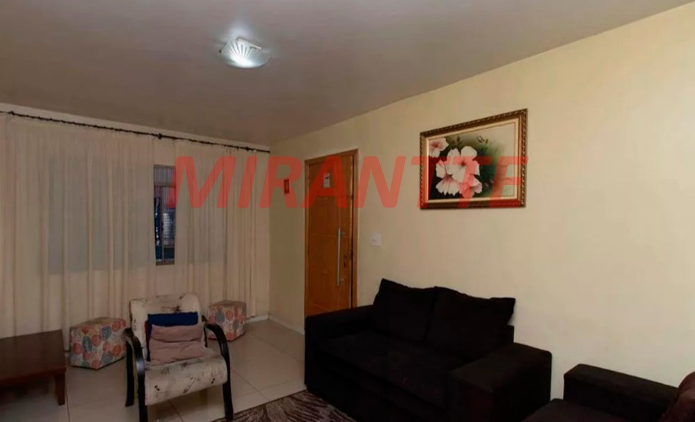 Sobrado de 270m² com 3 quartos em Vila Mazzei