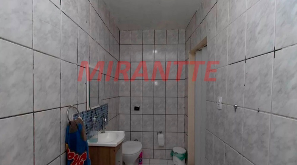 Sobrado de 270m² com 3 quartos em Vila Mazzei