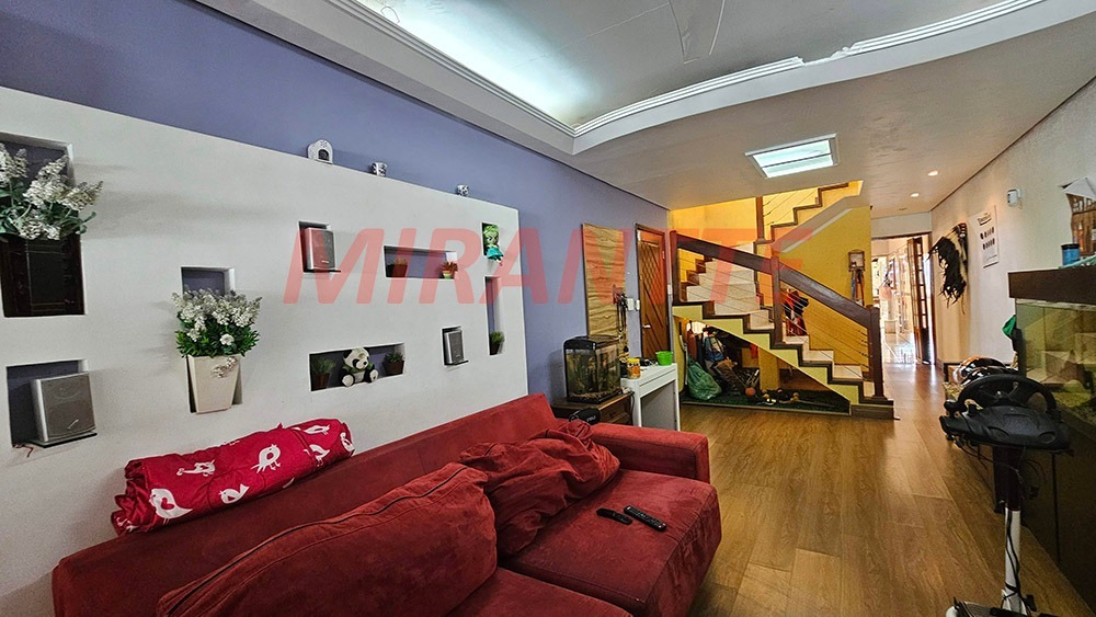 Sobrado de 168m² com 3 quartos em Casa Verde Alta