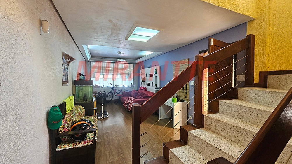 Sobrado de 168m² com 3 quartos em Casa Verde Alta