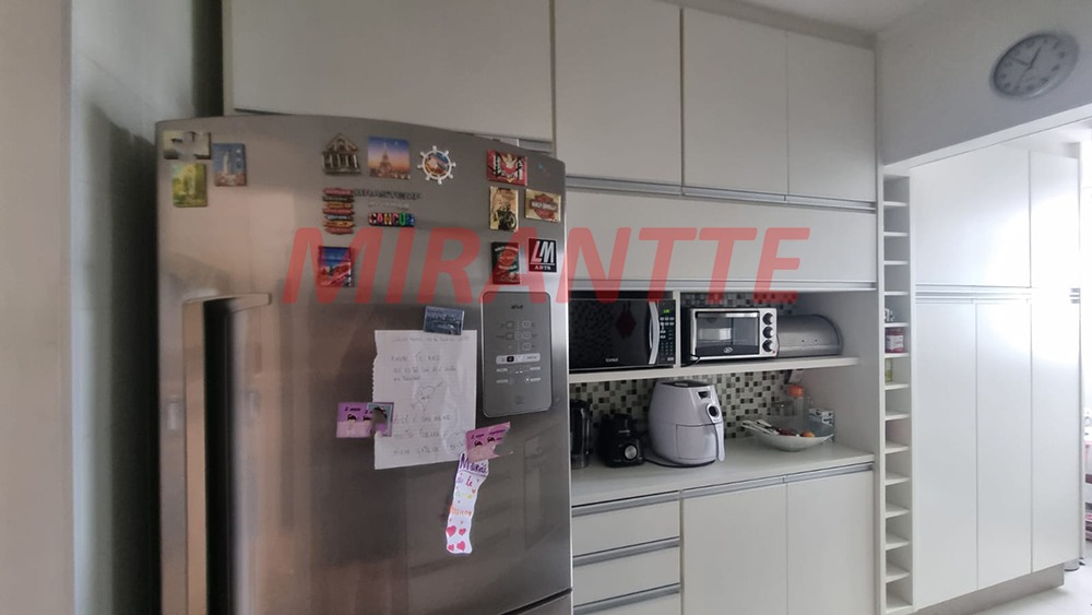 Apartamento de 83m² com 3 quartos em Santa Teresinha