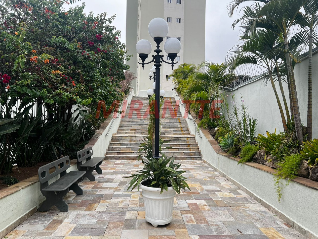Apartamento de 190m² com 4 quartos em Tremembe