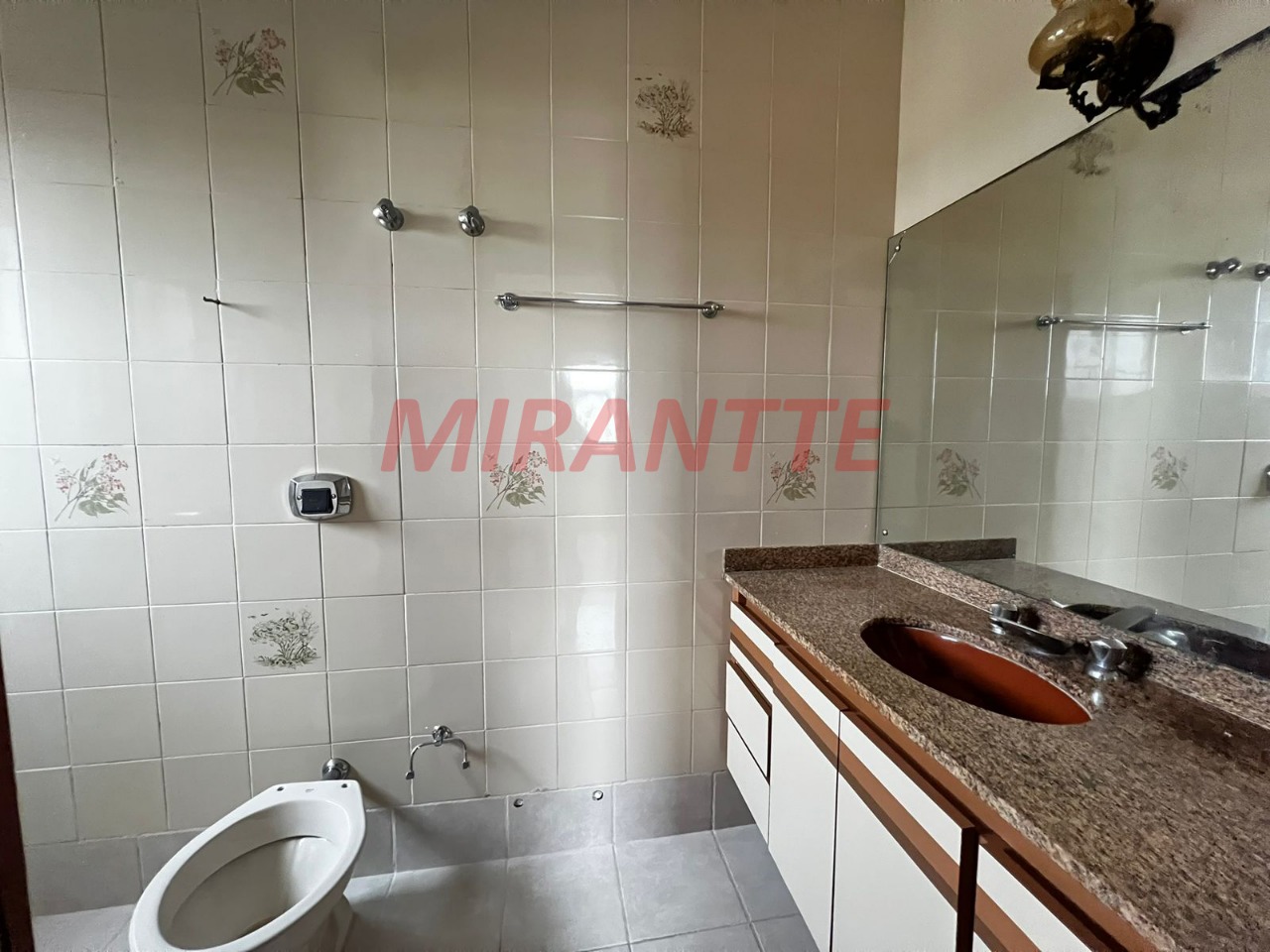 Apartamento de 190m² com 4 quartos em Tremembe