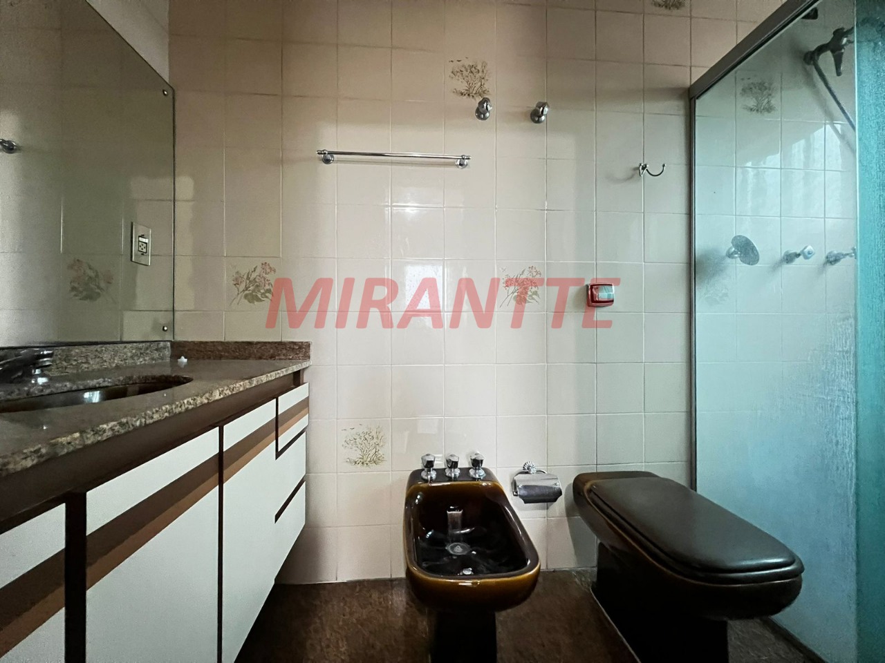 Apartamento de 190m² com 4 quartos em Tremembe
